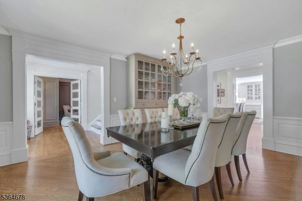 Chandelier, Dining room, Interior, Wood Texture Flooring
