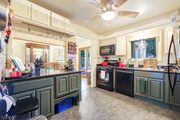 Interior, Kitchen