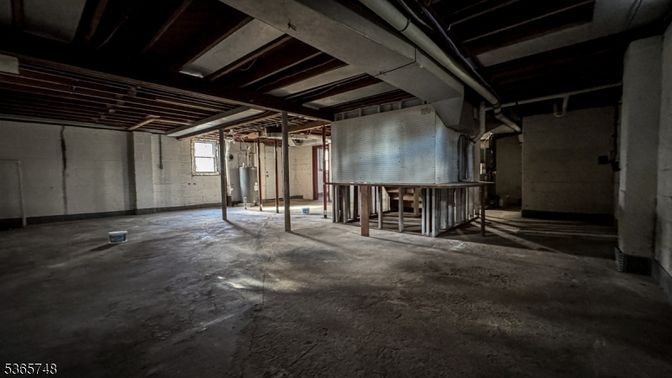 Interior, Wooden Beams