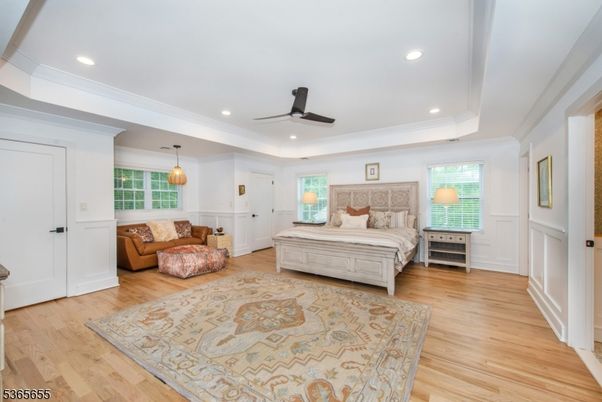Bedroom, Interior, Pendant Lights, Recessed Lighting, Wood Texture Flooring