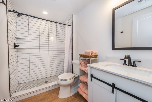 Bathroom, Interior, Recessed Lighting, Wood Texture Flooring