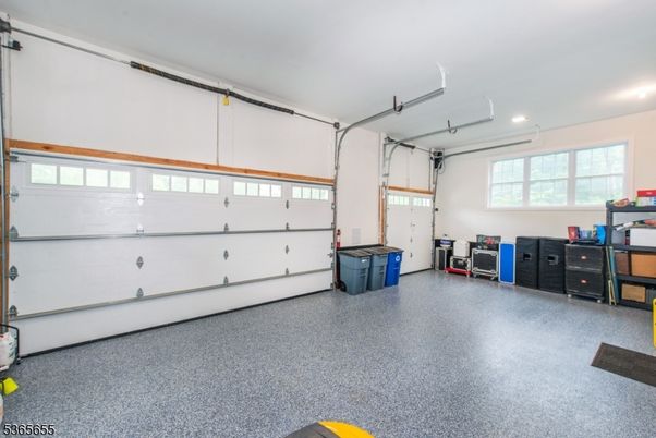 Garage, Interior, Recessed Lighting