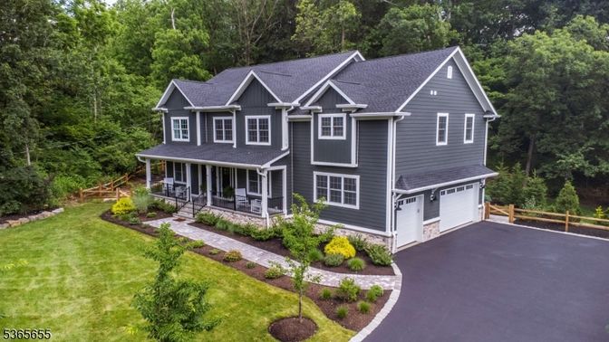 Attached, Backyard, Exterior, Facade, Rowhouse