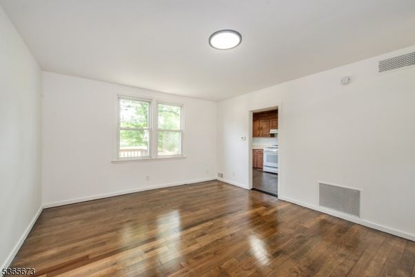 Empty room, Interior, Kitchen, Wood Texture Flooring