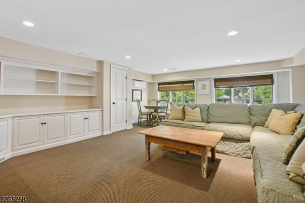 Dining room, Interior, Living room, Recessed Lighting