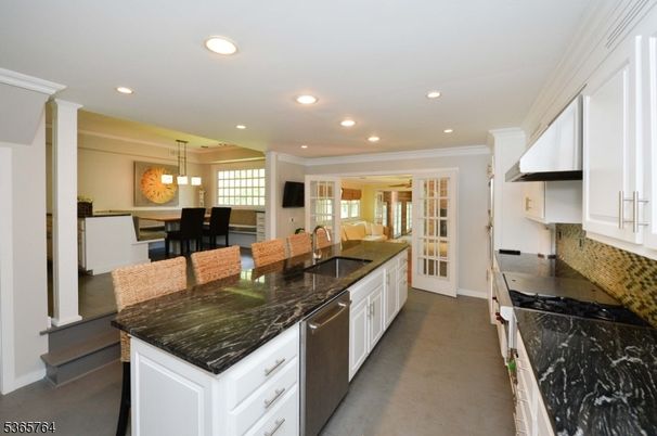 Dining room, Interior, Kitchen, Pendant Lights, Recessed Lighting