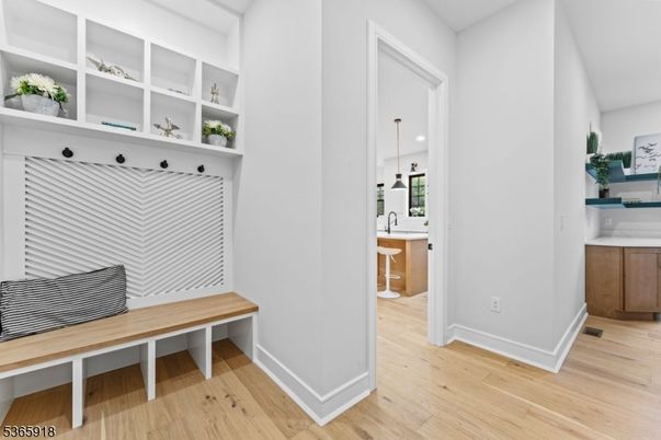 Bathroom, Interior, Pendant Lights, Recessed Lighting, Wood Texture Flooring