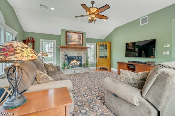 Fireplace, Interior, Living room, Recessed Lighting