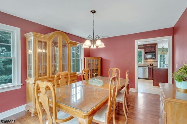 Chandelier, Dining room, Interior, Kitchen, Wood Texture Flooring