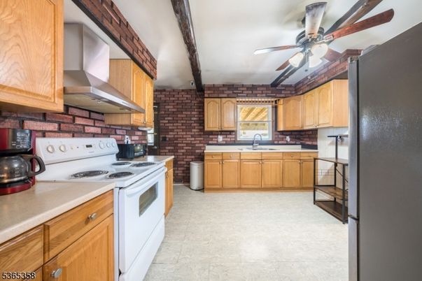 Interior, Kitchen, Stone Walls, Wooden Beams
