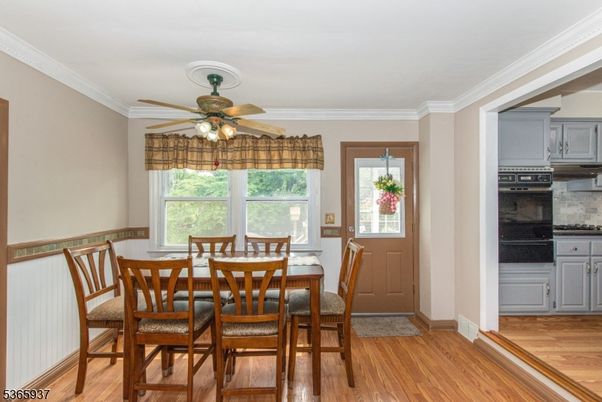 Dining room, Interior, Wood Texture Flooring