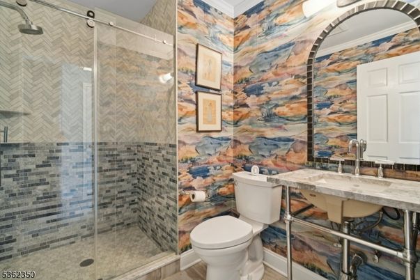 Bathroom, Glass Shower, Interior