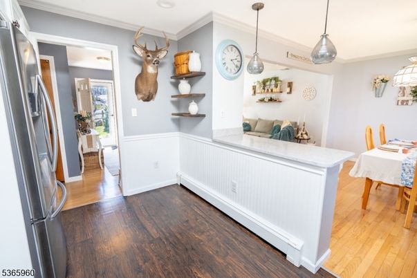 Dining room, Interior, Pendant Lights, Recessed Lighting, Wood Texture Flooring