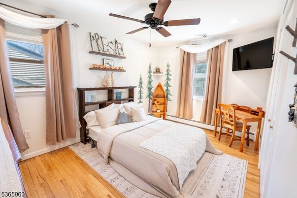 Bedroom, Dining room, Interior, Wood Texture Flooring