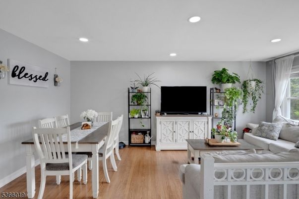Dining room, Interior, Living room, Recessed Lighting, Wood Texture Flooring