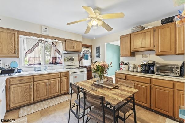 Interior, Kitchen