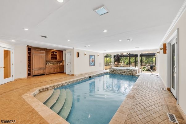 Interior, Pool, Recessed Lighting