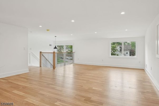 Empty room, Interior, Pendant Lights, Recessed Lighting, Wood Texture Flooring