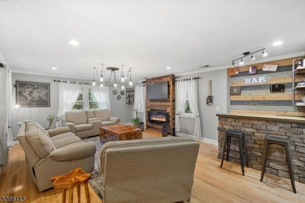 Fireplace, Interior, Living room, Pendant Lights, Recessed Lighting, Wood Texture Flooring