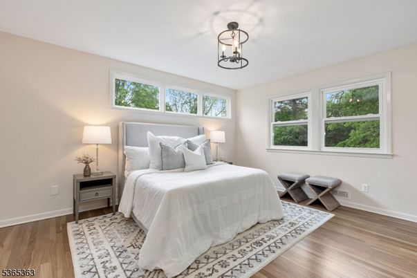 Bedroom, Interior, Pendant Lights, Wood Texture Flooring