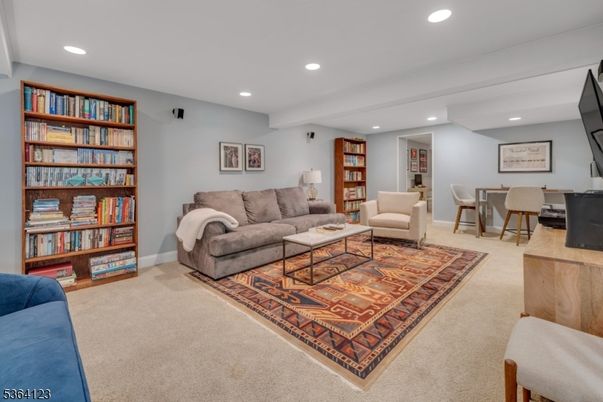 Dining room, Interior, Living room, Recessed Lighting