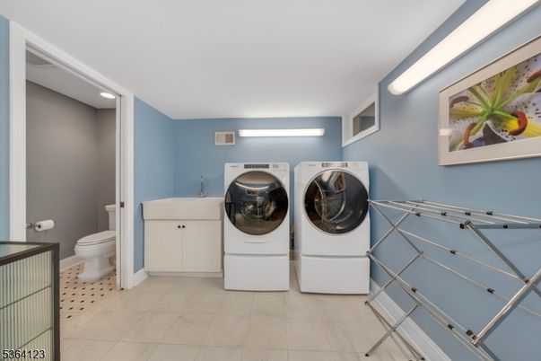 Interior, Recessed Lighting, Washer