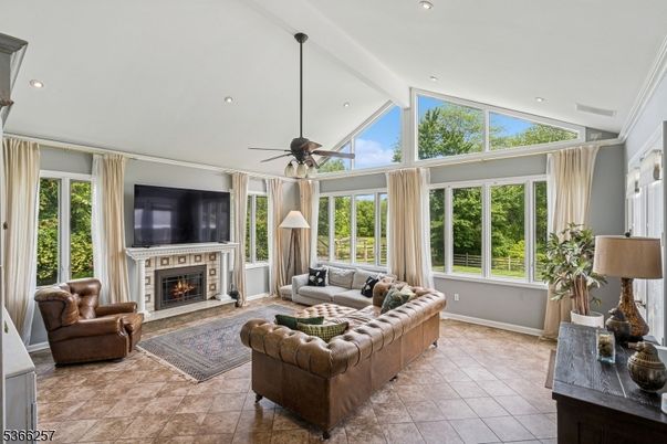 Fireplace, Interior, Living room, Recessed Lighting