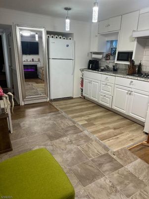 Interior, Kitchen, Pendant Lights, Wood Texture Flooring