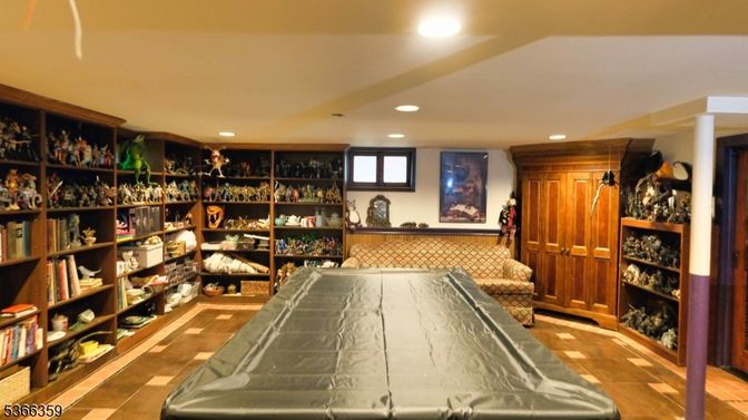 Interior, Recessed Lighting