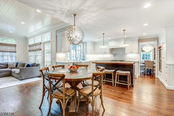 Dining room, Interior, Kitchen, Living room, Pendant Lights, Recessed Lighting, Wood Texture Flooring