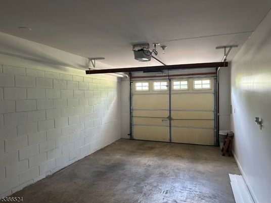 Garage, Interior, Stone Walls