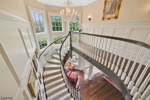 Chandelier, Interior, Wood Texture Flooring