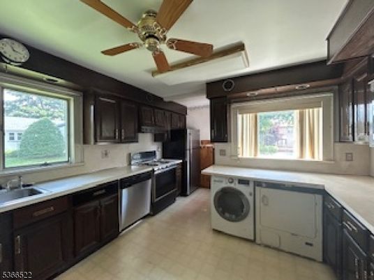 Interior, Kitchen, Stainless Steel Appliances, Washer