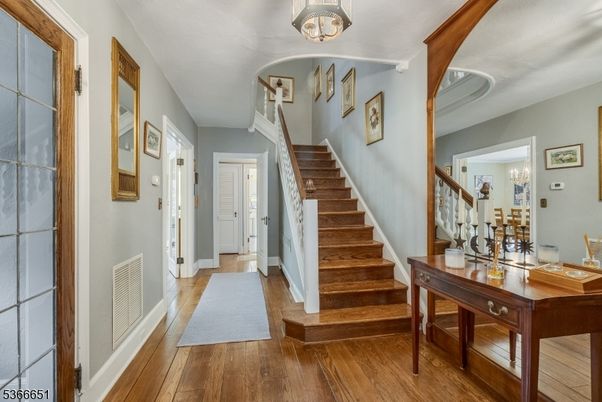 Chandelier, Interior, Wood Texture Flooring