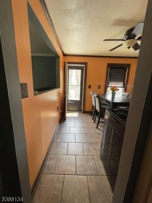 Dining room, Interior