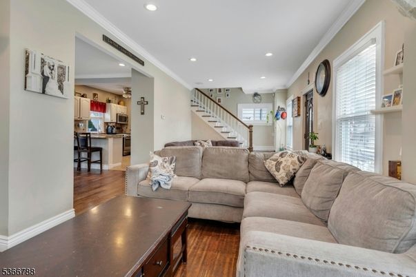 Interior, Kitchen, Living room, Recessed Lighting, Wood Texture Flooring