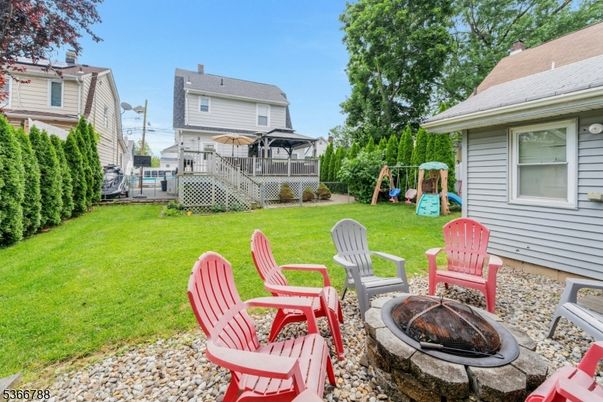 Backyard, Exterior, Playground