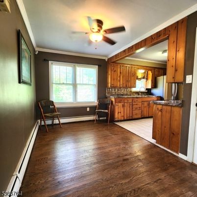 Interior, Kitchen, Wood Texture Flooring