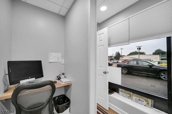 Home Office, Interior, Recessed Lighting