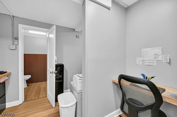 Bathroom, Home Office, Interior, Wood Texture Flooring