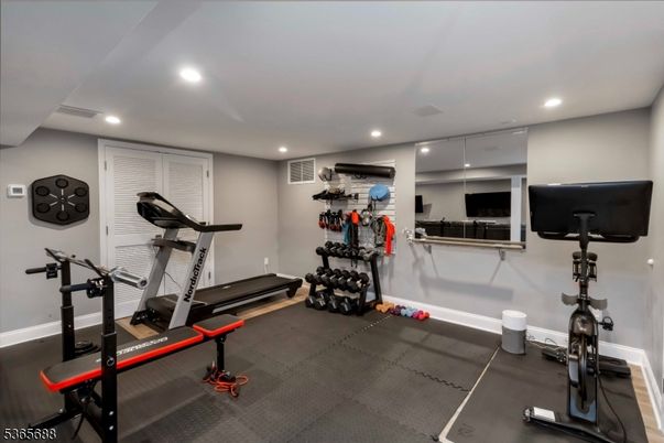 Fitness Equipment, Interior, Recessed Lighting
