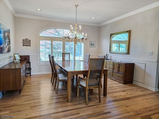 Chandelier, Dining room, Interior, Recessed Lighting, Wood Texture Flooring