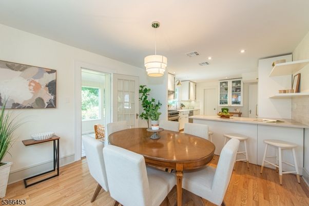 Dining room, Interior, Kitchen, Pendant Lights, Recessed Lighting, Wood Texture Flooring
