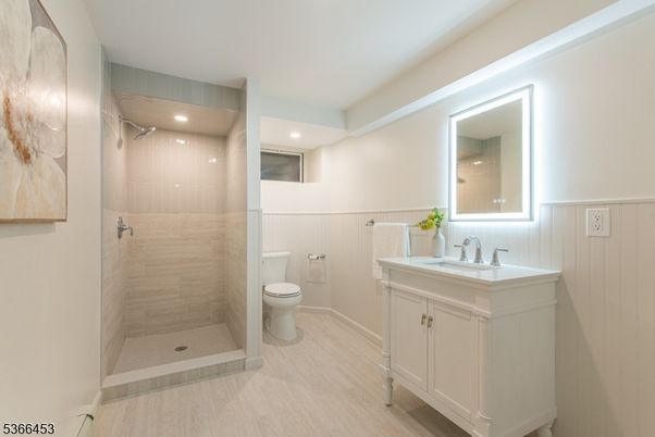 Bathroom, Interior, Recessed Lighting, Wood Texture Flooring