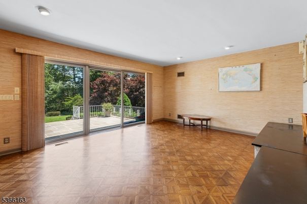 Empty room, Interior, Recessed Lighting, Wood Texture Flooring, Wooden Walls