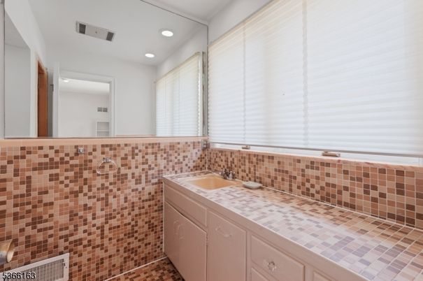 Bathroom, Interior, Recessed Lighting, Tile Countertops