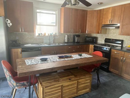 Interior, Kitchen, Stainless Steel Appliances