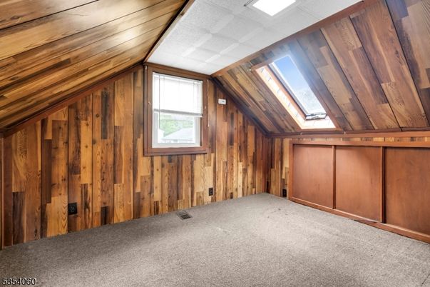Empty room, Interior, Wooden Ceilings, Wooden Walls