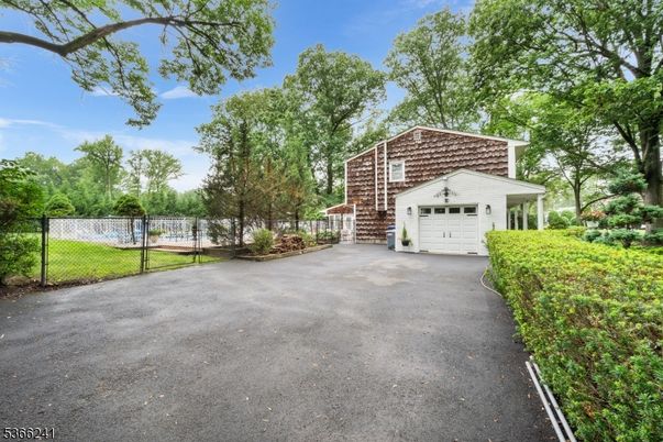 Backyard, Detached Garage, Exterior