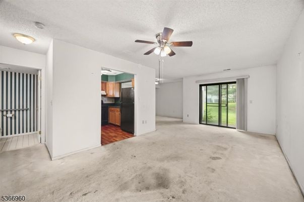 Empty room, Interior, Kitchen